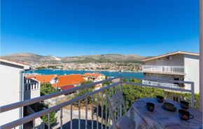 Lovely Apartment In Trogir With Kitchen